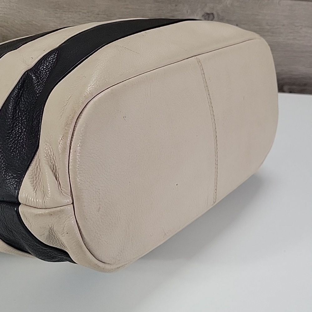 Radley London Striped Black and Cream Leather Tote Bag - Picture 7 of 15